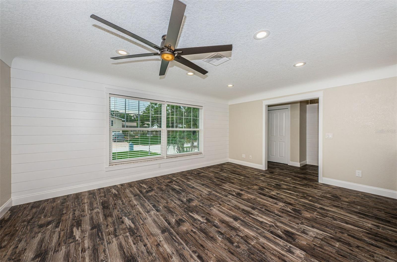 Image 10 of 56 For 13548 Bellewood Avenue