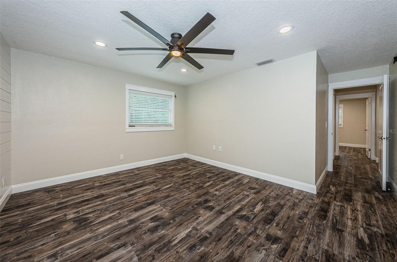 Image 36 of 56 For 13548 Bellewood Avenue