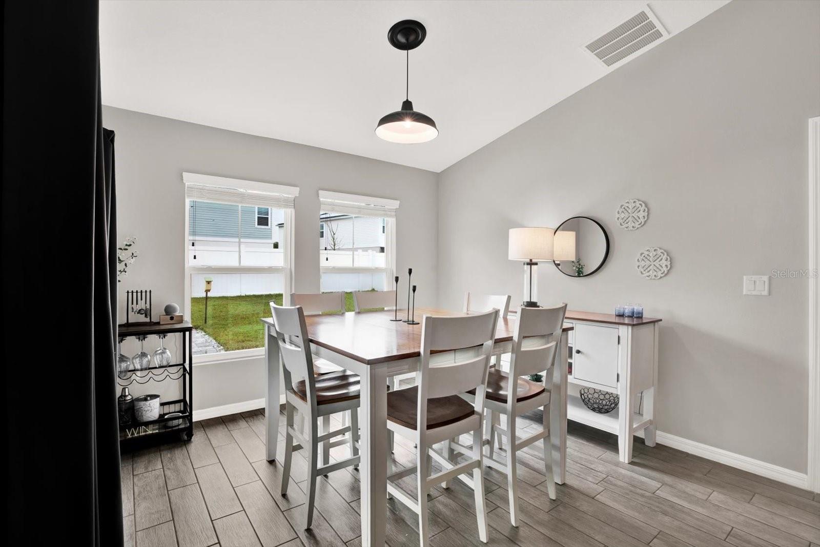 Image 10 of 31 For 13111 Fruitville Way