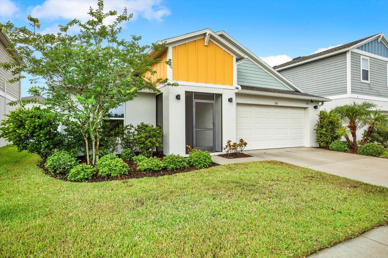 Image 2 of 31 For 13111 Fruitville Way