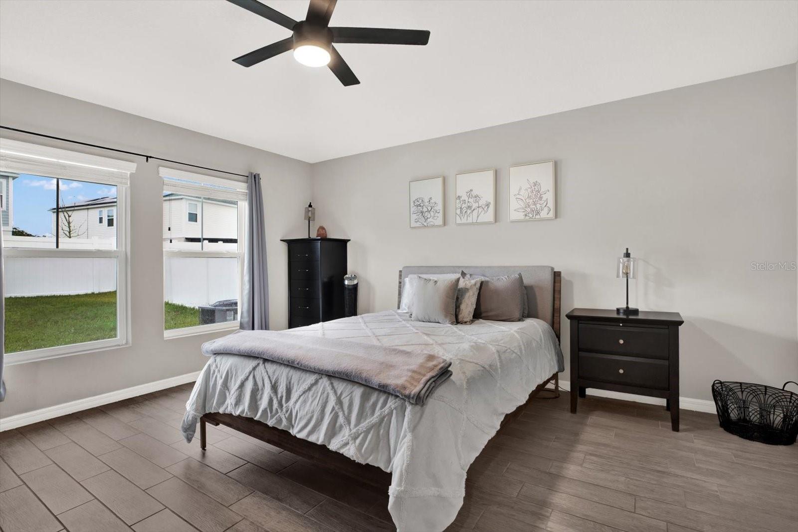 Image 21 of 31 For 13111 Fruitville Way