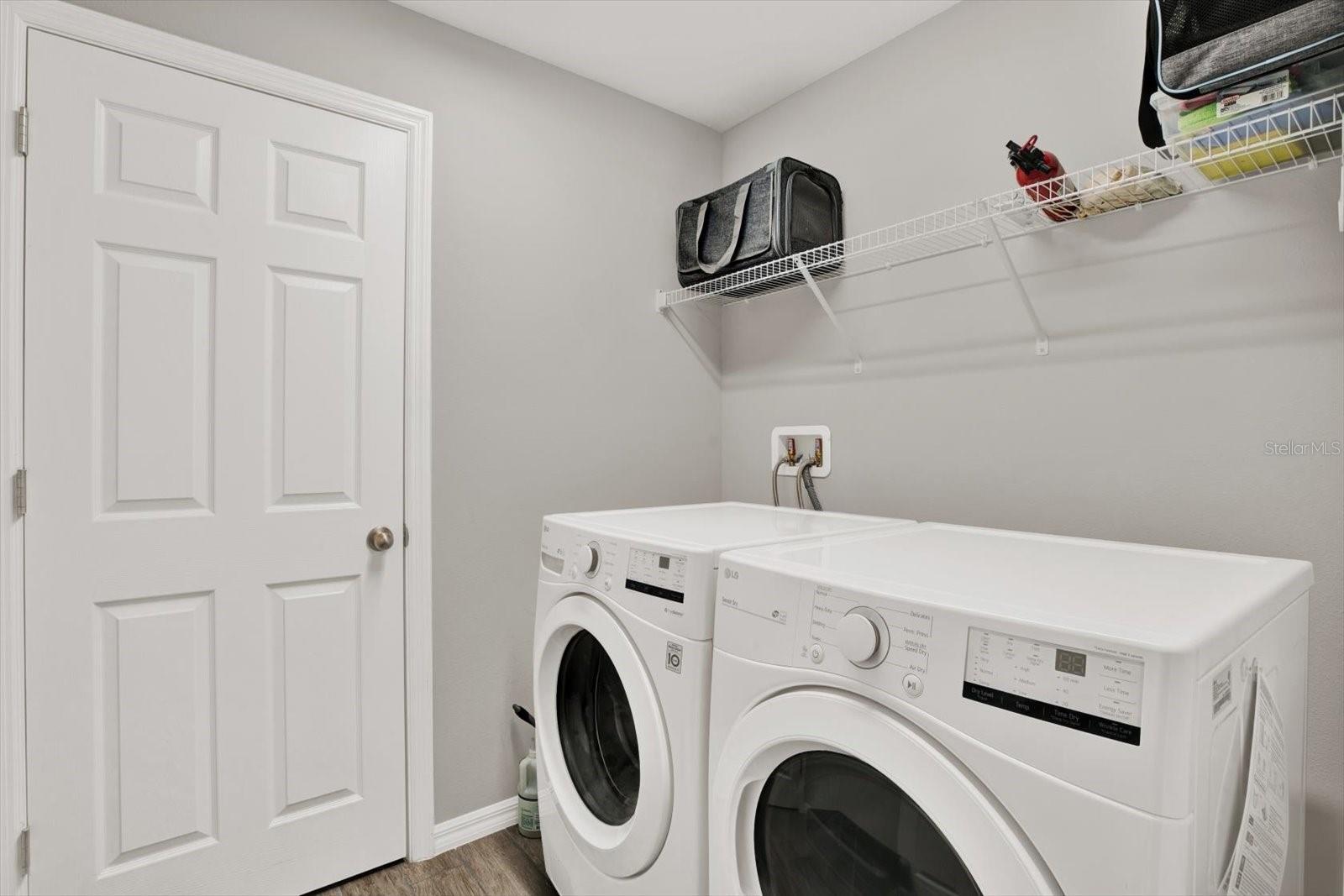 Image 24 of 31 For 13111 Fruitville Way