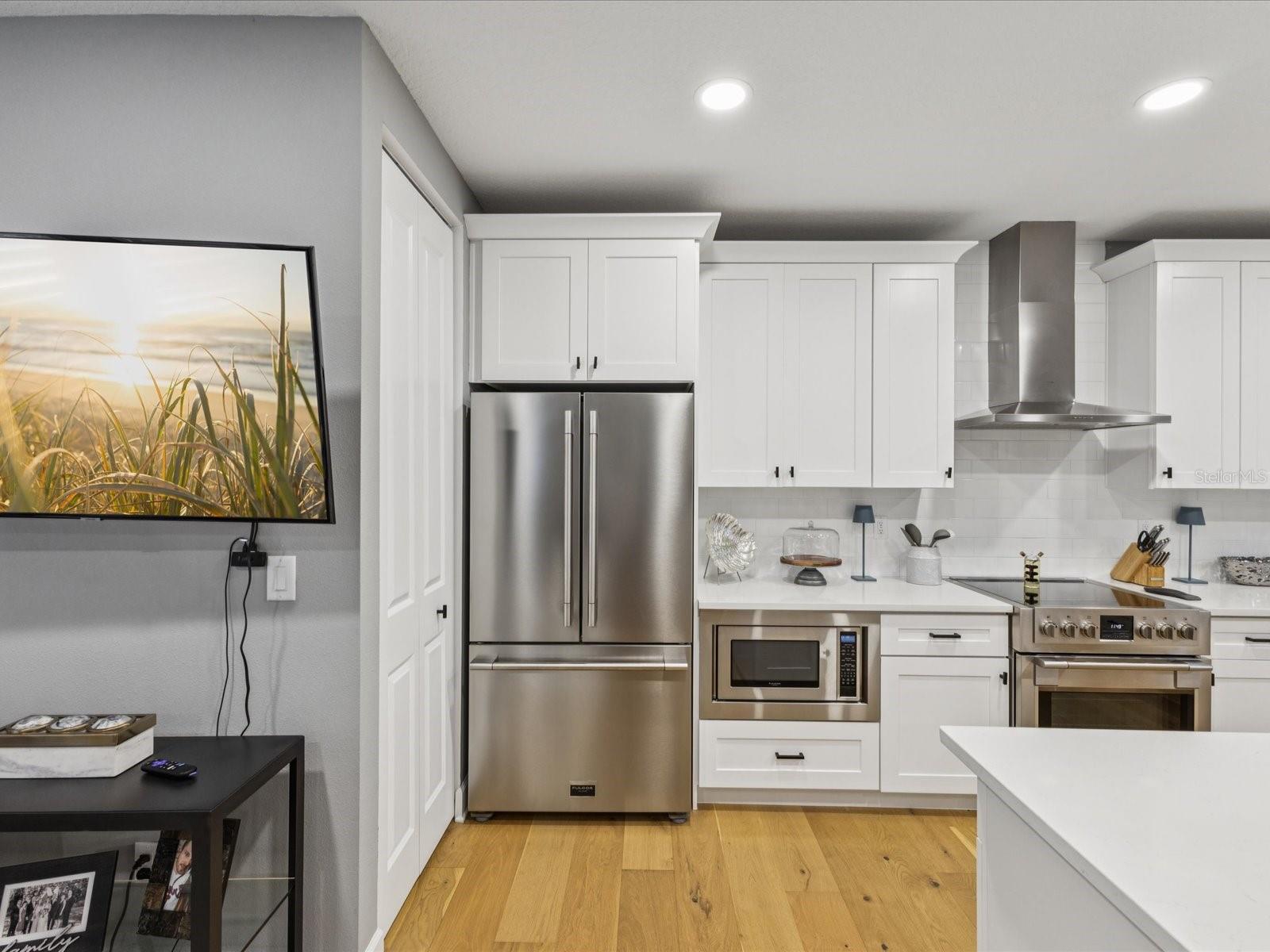 Image 19 of 91 For 1340 Bayshore Boulevard 502
