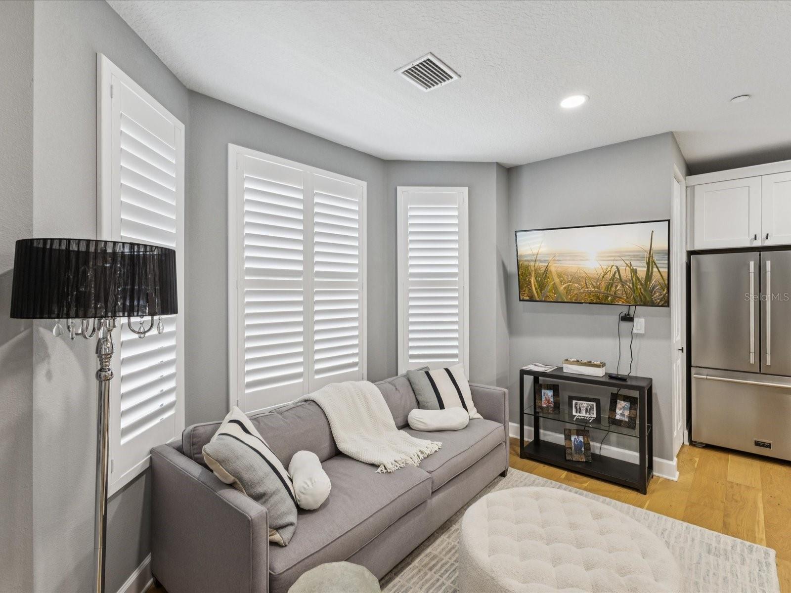 Image 25 of 91 For 1340 Bayshore Boulevard 502