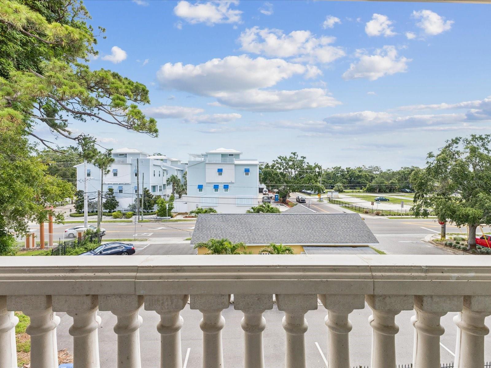 Image 34 of 91 For 1340 Bayshore Boulevard 502