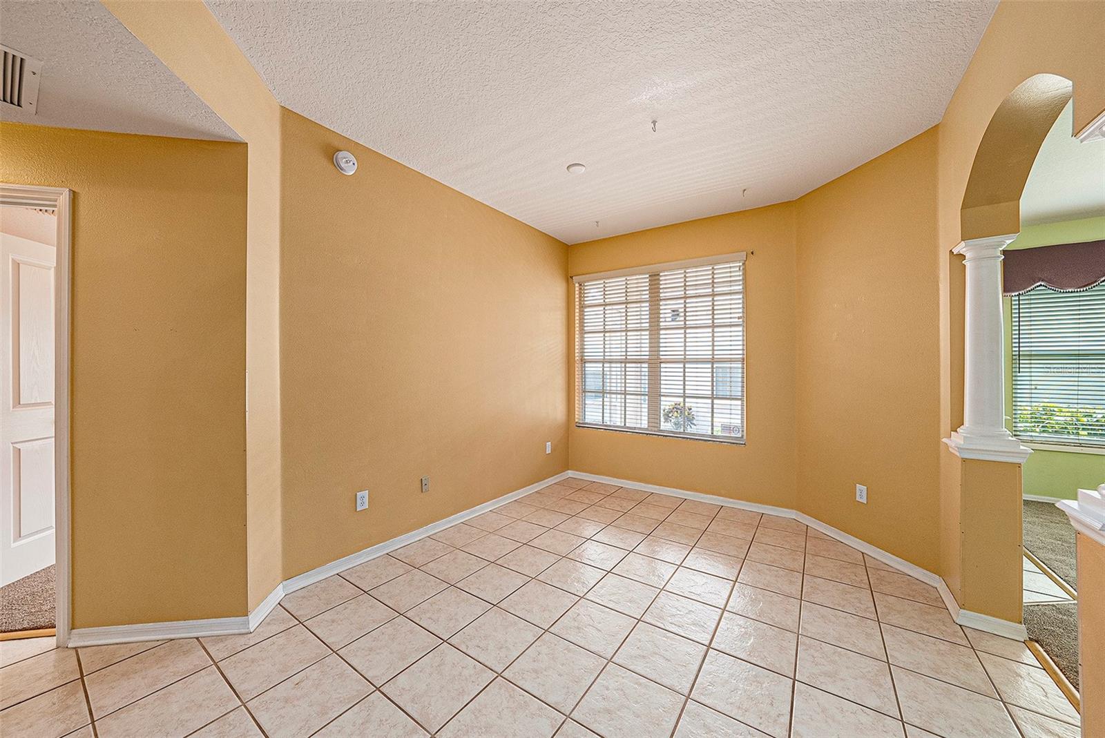 Image 12 of 27 For 1914 Sassafras Drive
