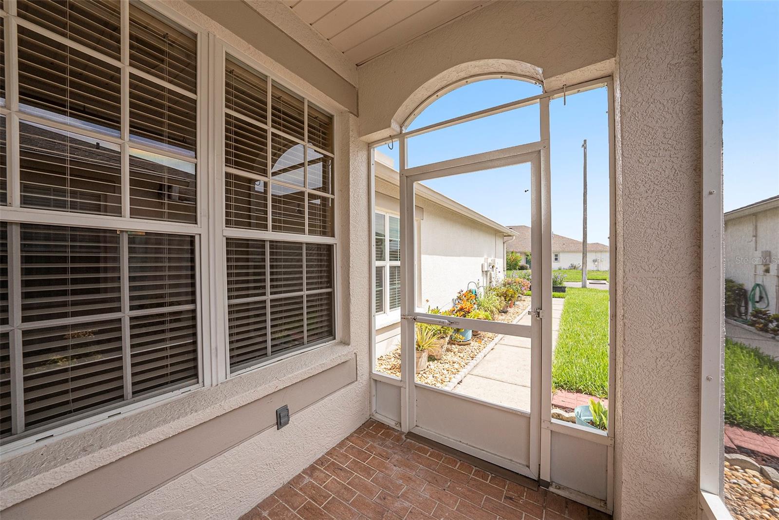 Image 3 of 27 For 1914 Sassafras Drive