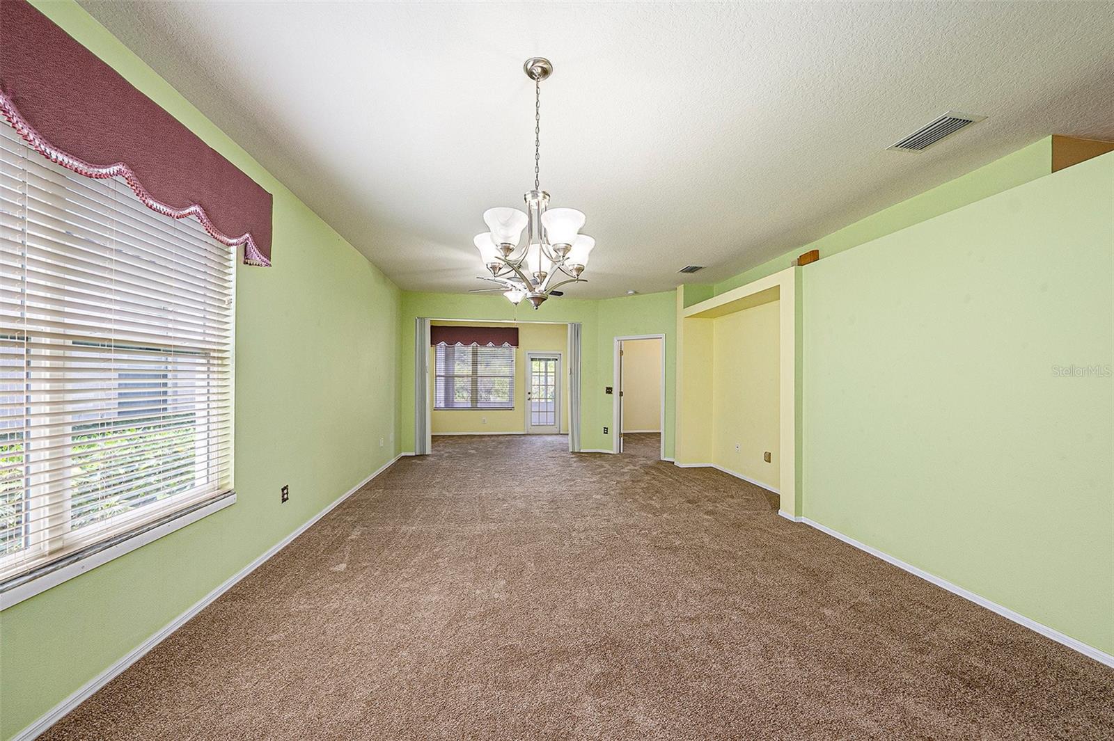 Image 6 of 27 For 1914 Sassafras Drive