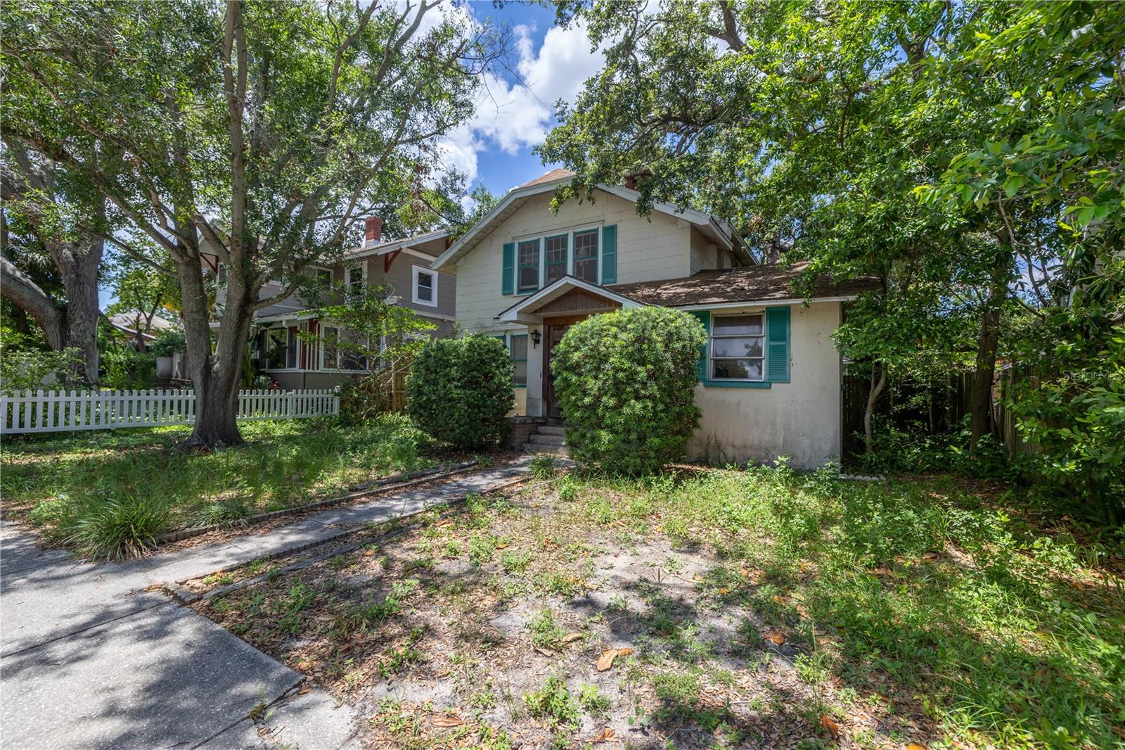 Image 2 of 8 For 859 18th Avenue N