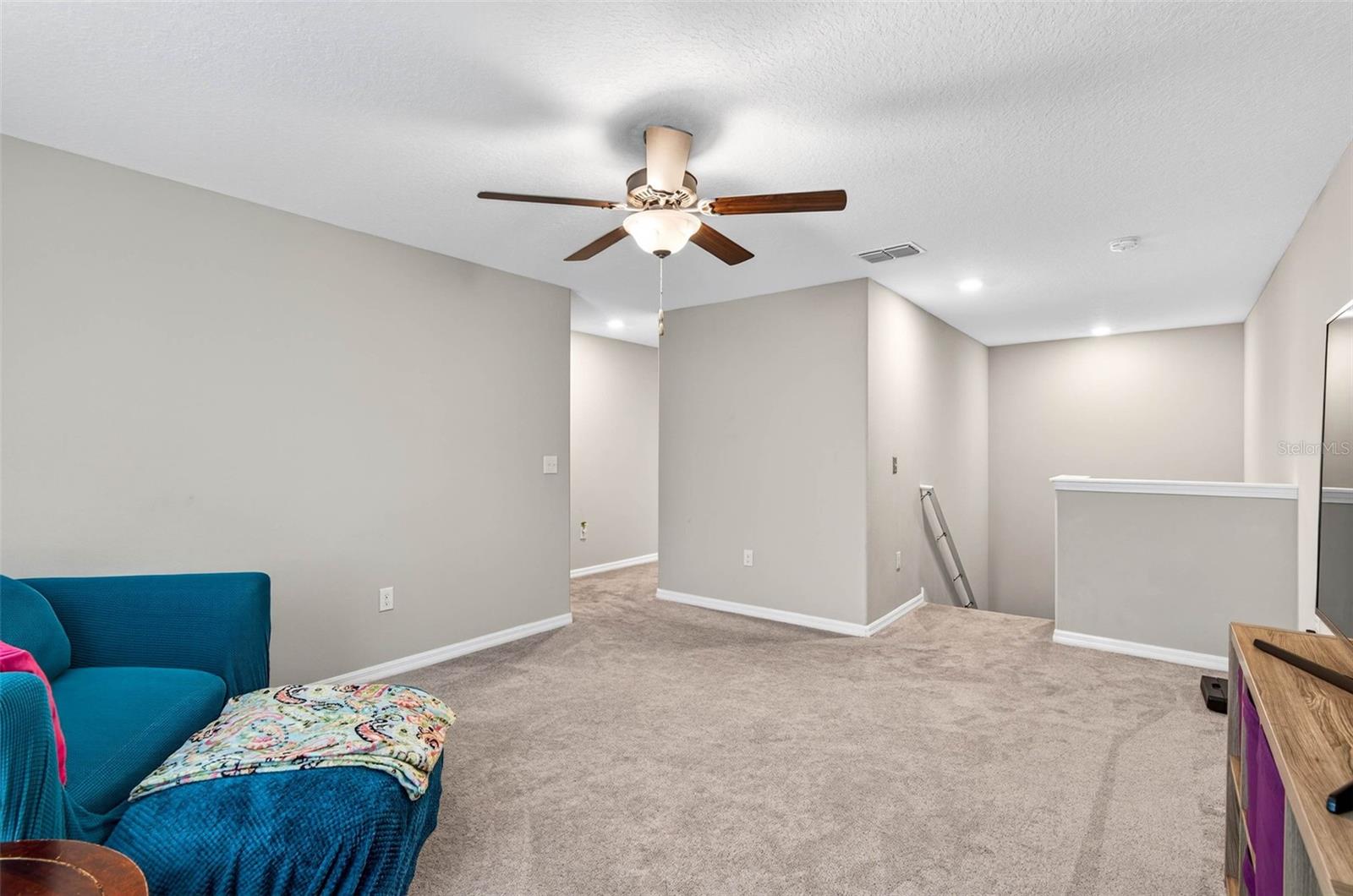 Image 22 of 46 For 12835 Wildflower Meadow Drive