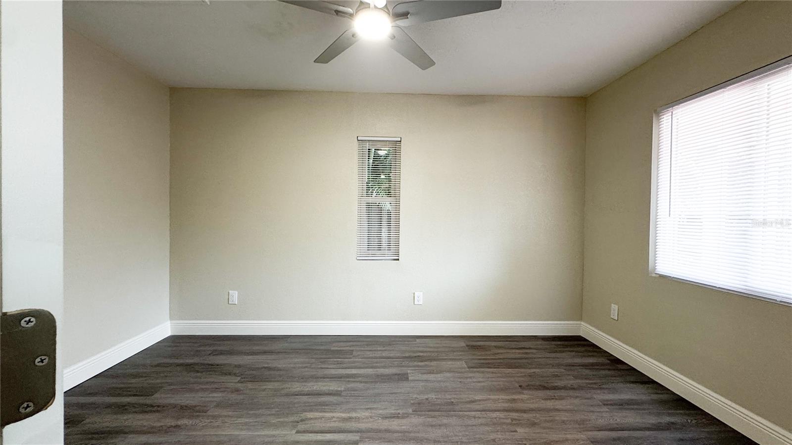 Image 18 of 33 For 229 45th Avenue S