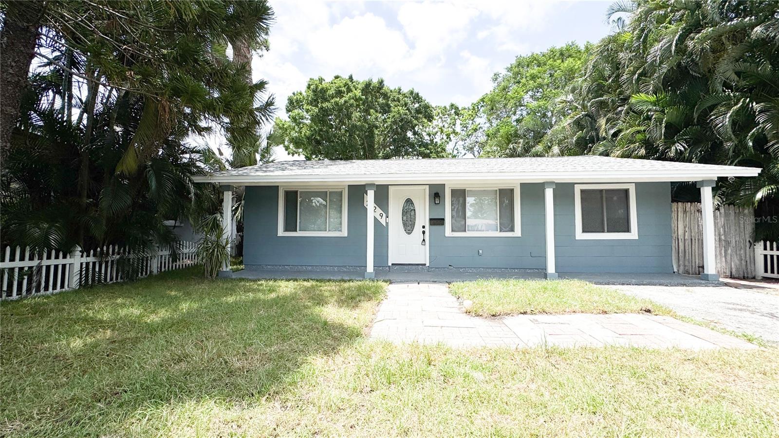 Image 2 of 33 For 229 45th Avenue S