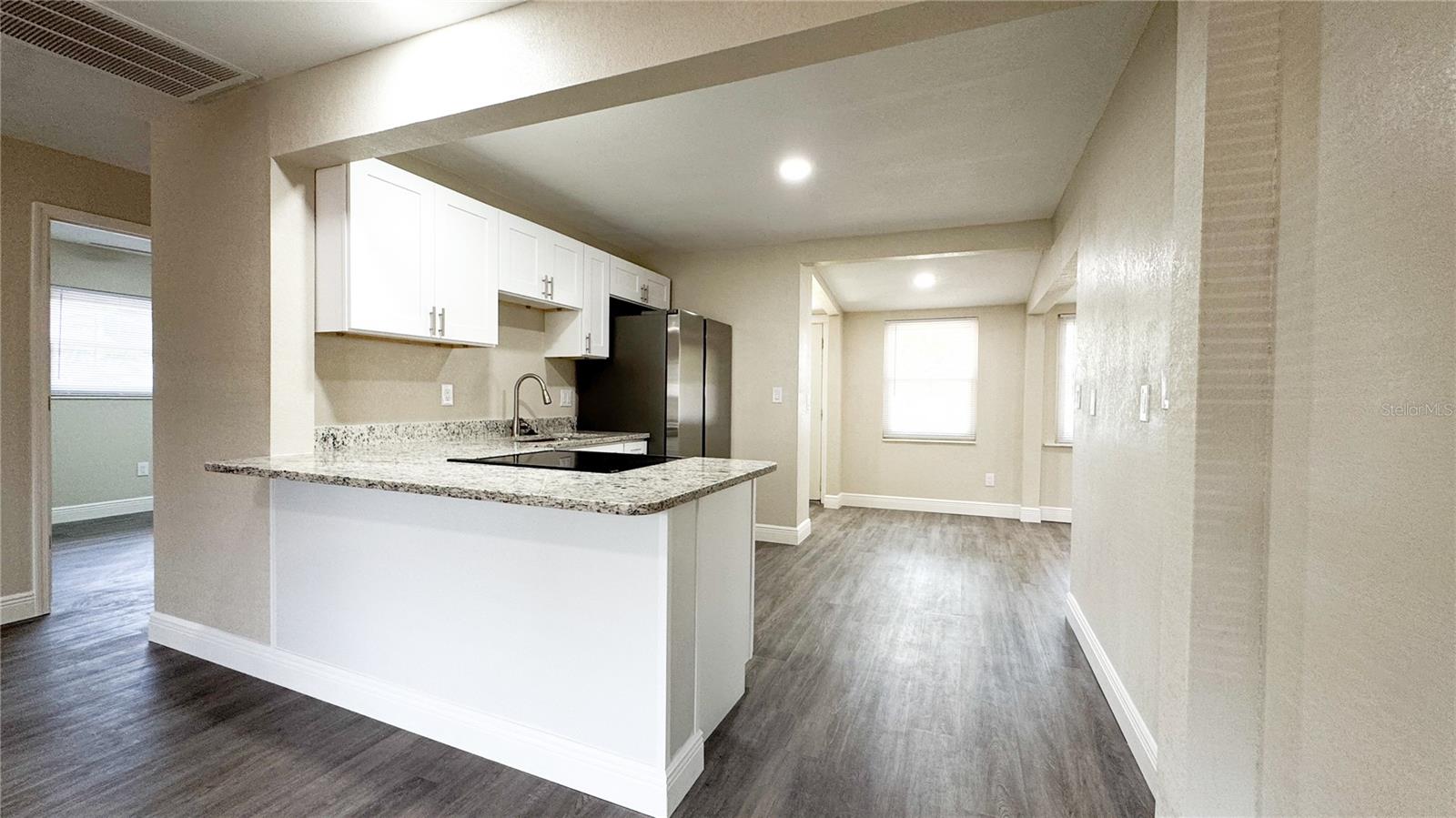 Image 9 of 33 For 229 45th Avenue S