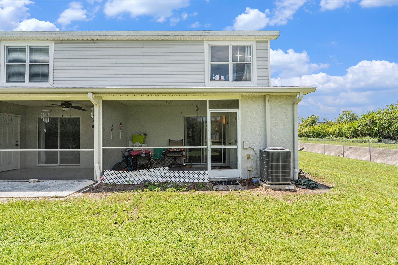 Image 14 of 19 For 5501 67th Avenue N 11