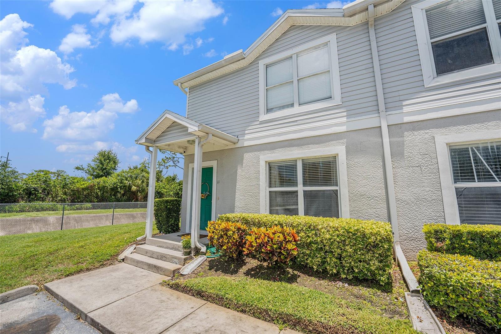 Image 2 of 19 For 5501 67th Avenue N 11