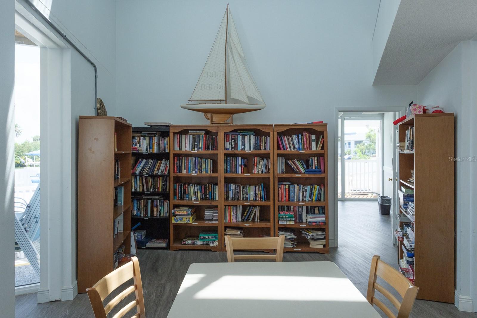 Image 41 of 53 For 11455 Harbor Way 1617