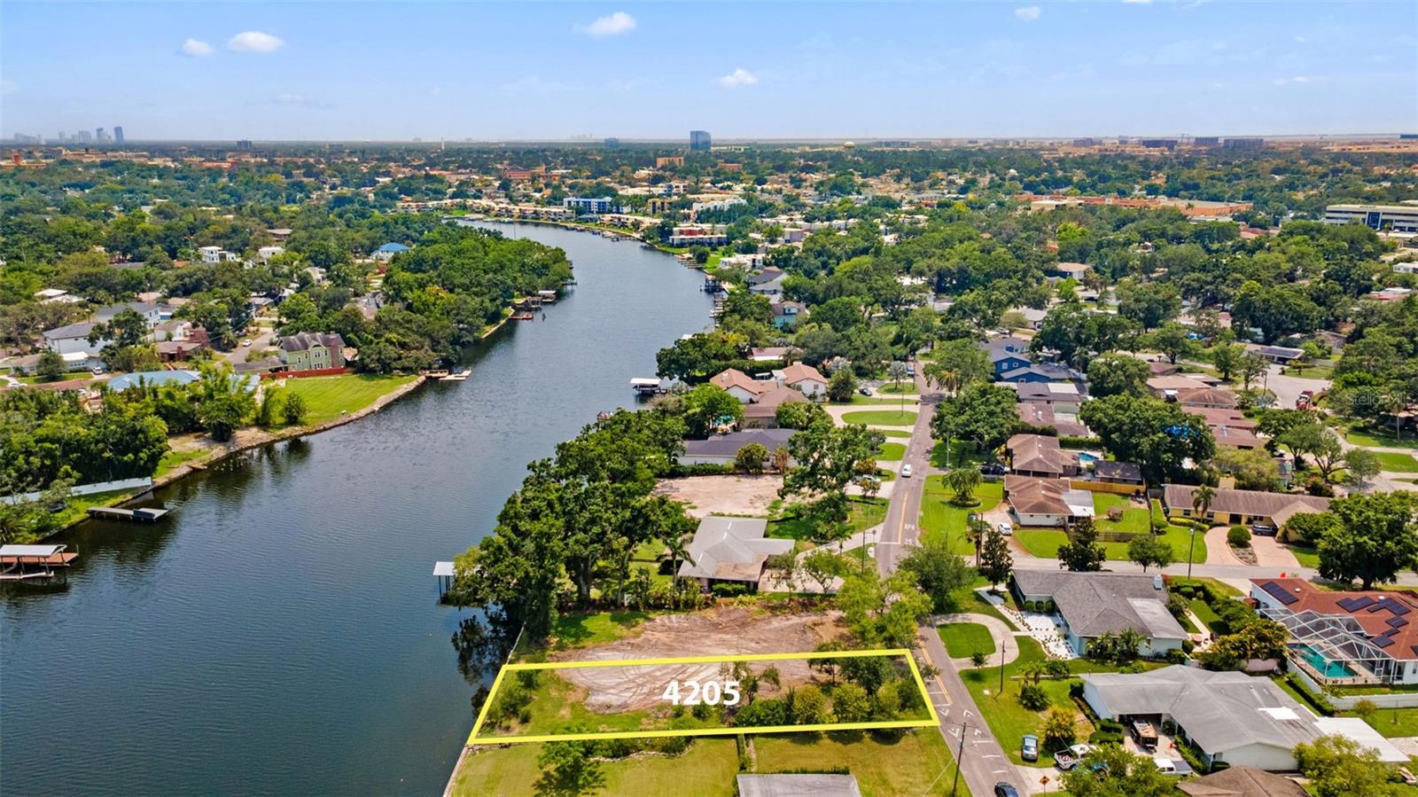 Image 29 of 30 For 4203 River View Avenue