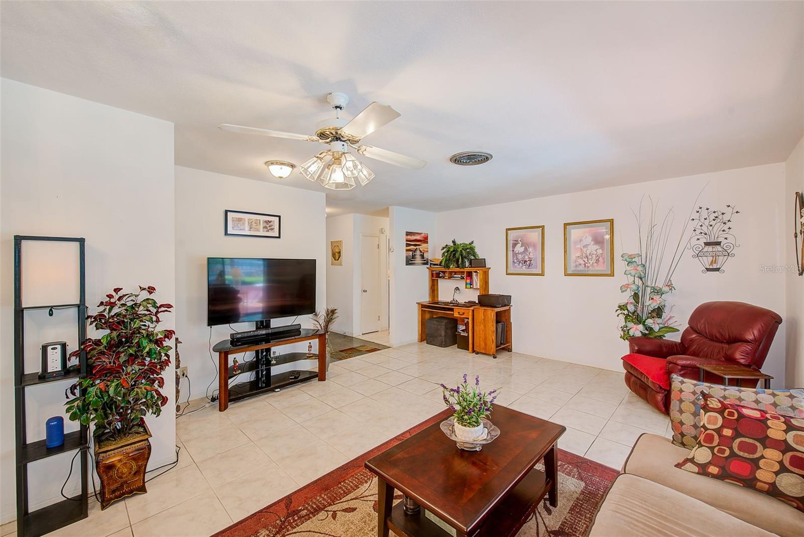 Image 11 of 45 For 11082 90th Terrace
