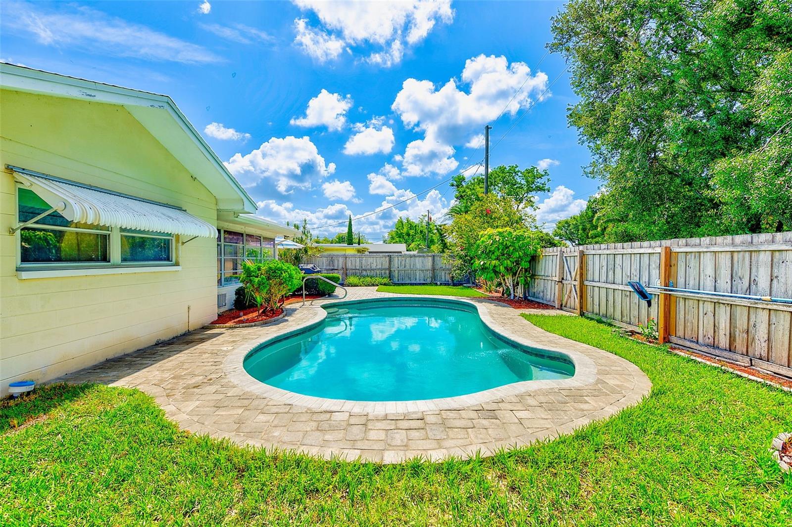 Image 36 of 45 For 11082 90th Terrace