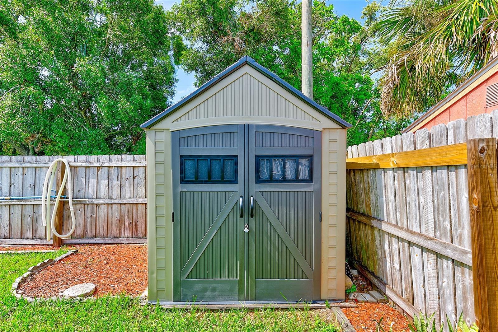 Image 37 of 45 For 11082 90th Terrace