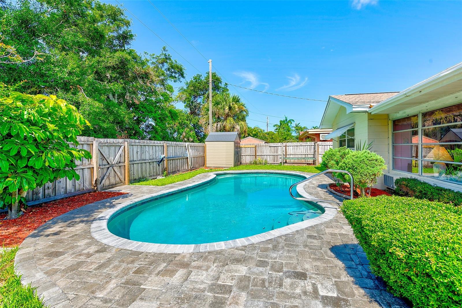 Image 6 of 45 For 11082 90th Terrace