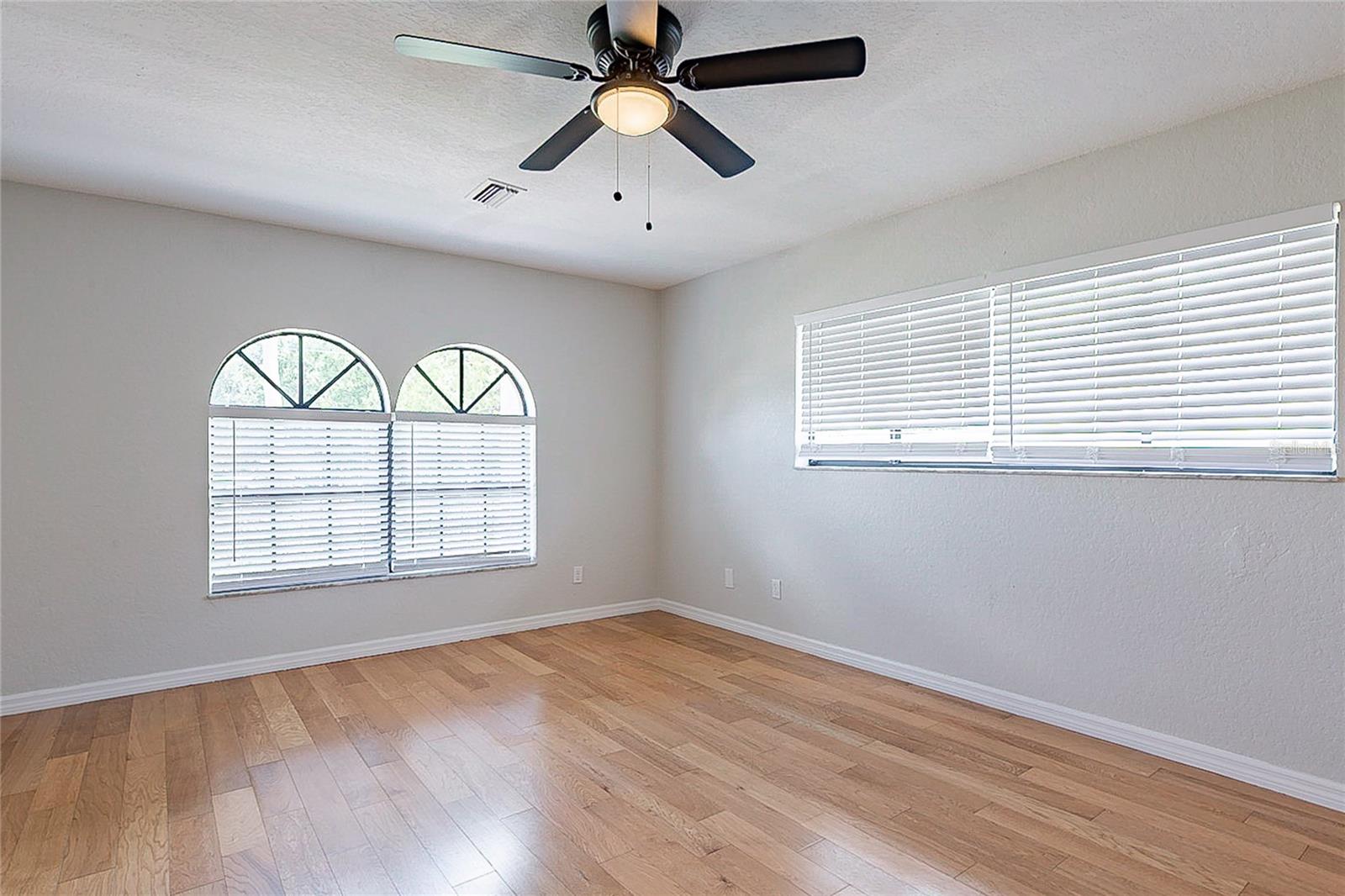 Image 10 of 26 For 6123 India Drive