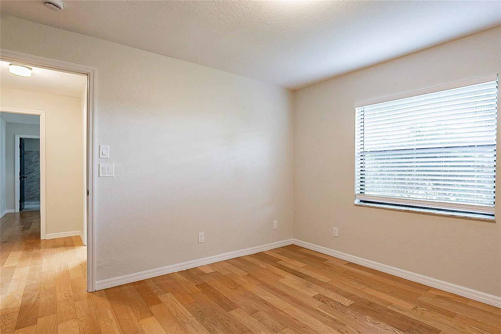 Image 18 of 26 For 6123 India Drive
