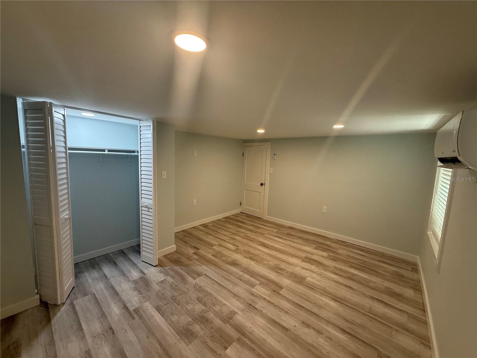 Image 6 of 16 For 41 84th Avenue