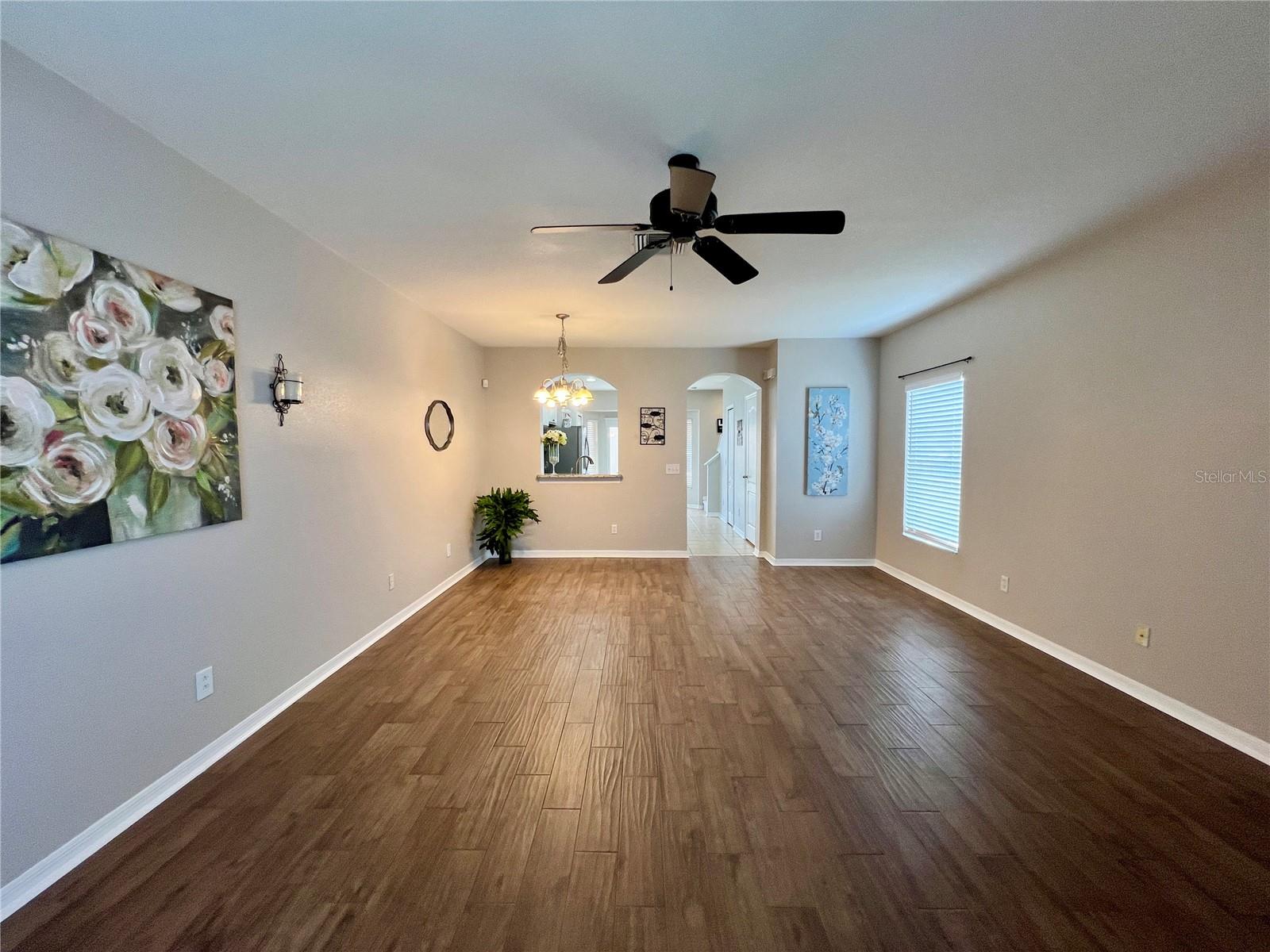 Image 4 of 17 For 12270 Foxmoor Peak Drive