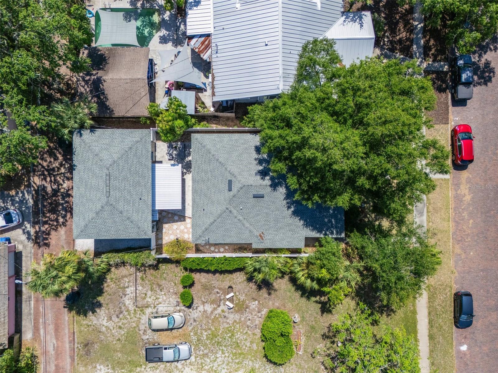 Listing photo id 0 for 1080 16th Avenue N