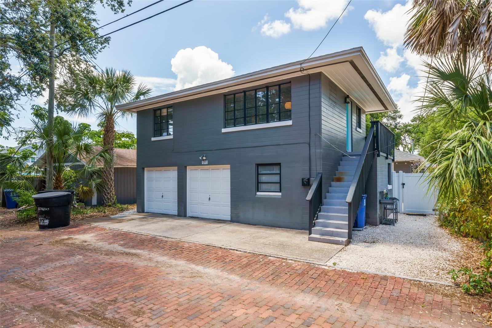 Listing photo id 1 for 1080 16th Avenue N