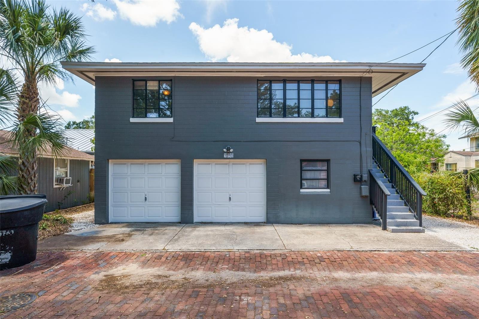 Listing photo id 48 for 1080 16th Avenue N