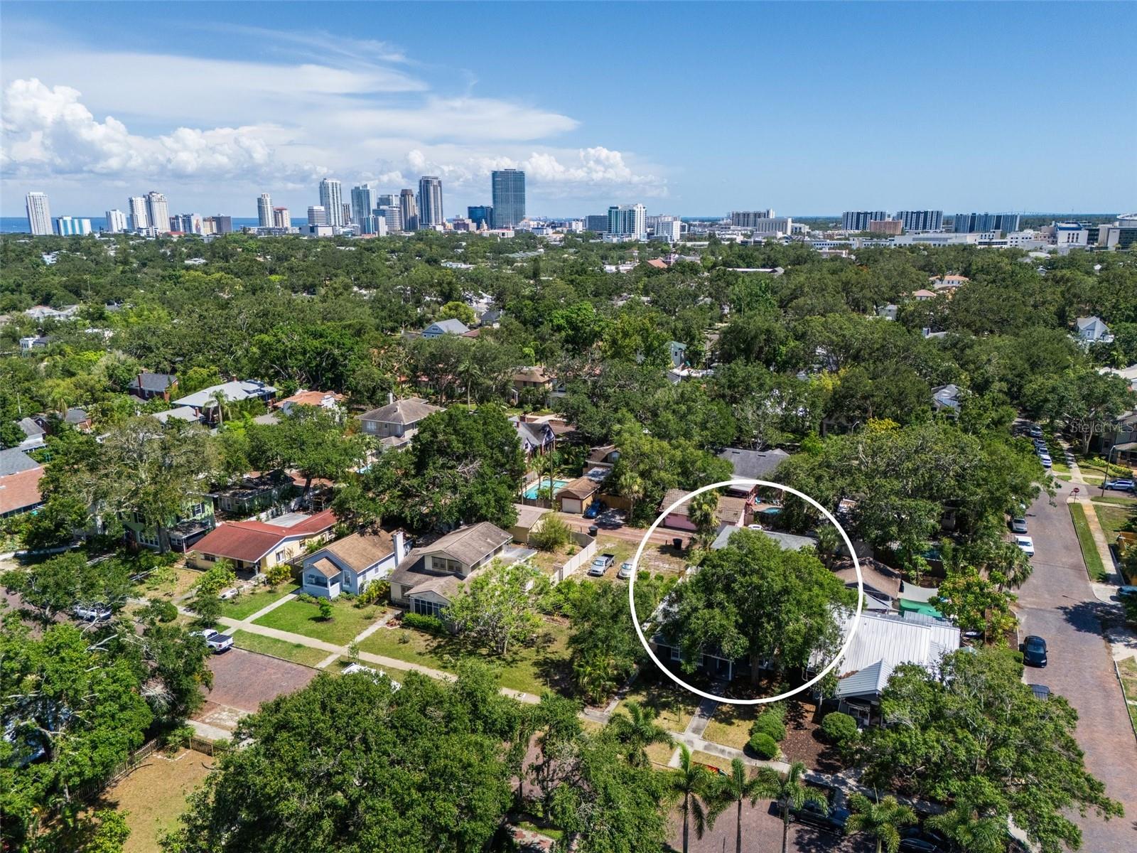 Listing photo id 62 for 1080 16th Avenue N