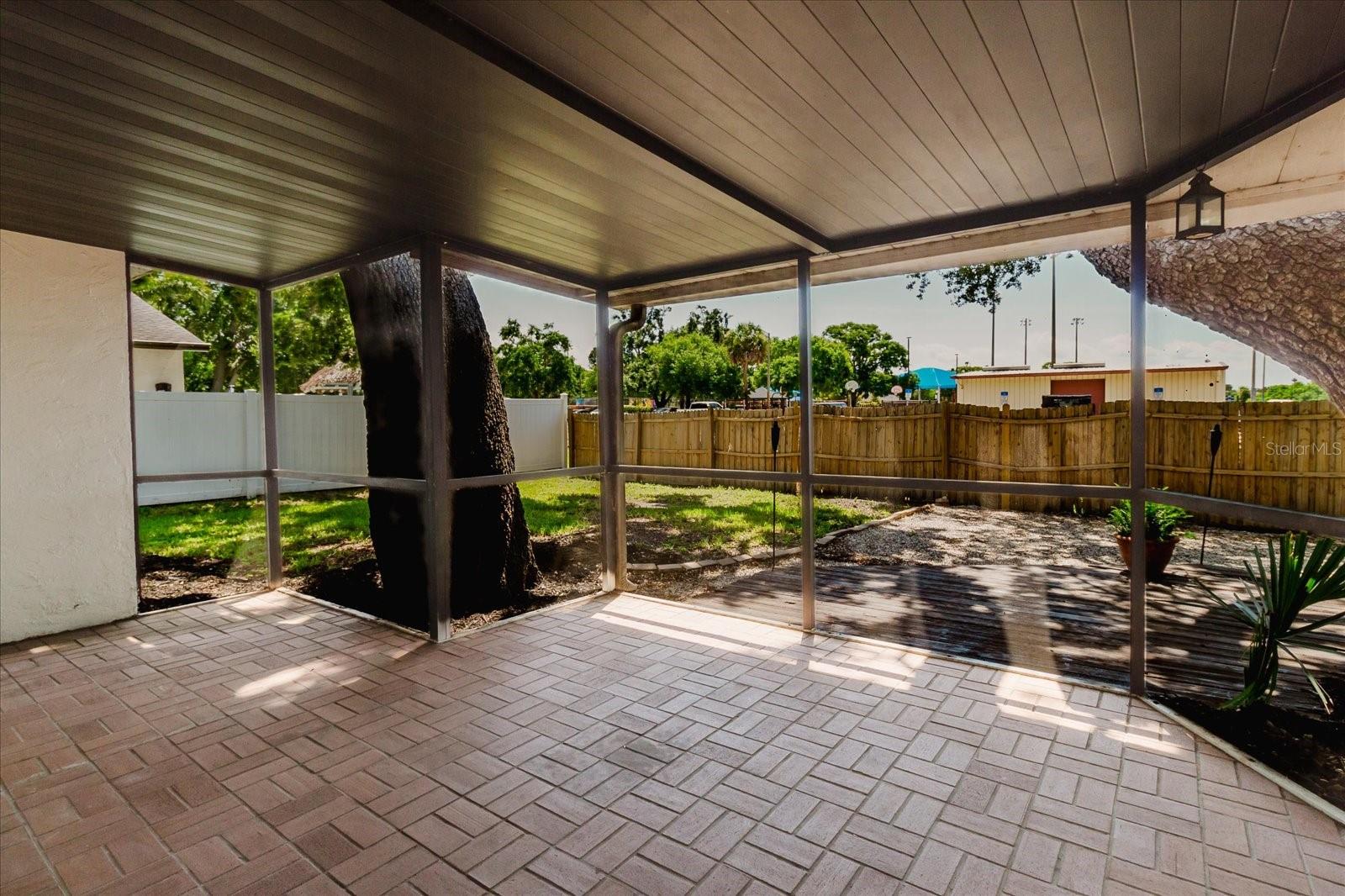 Image 17 of 46 For 706 Gate Drive