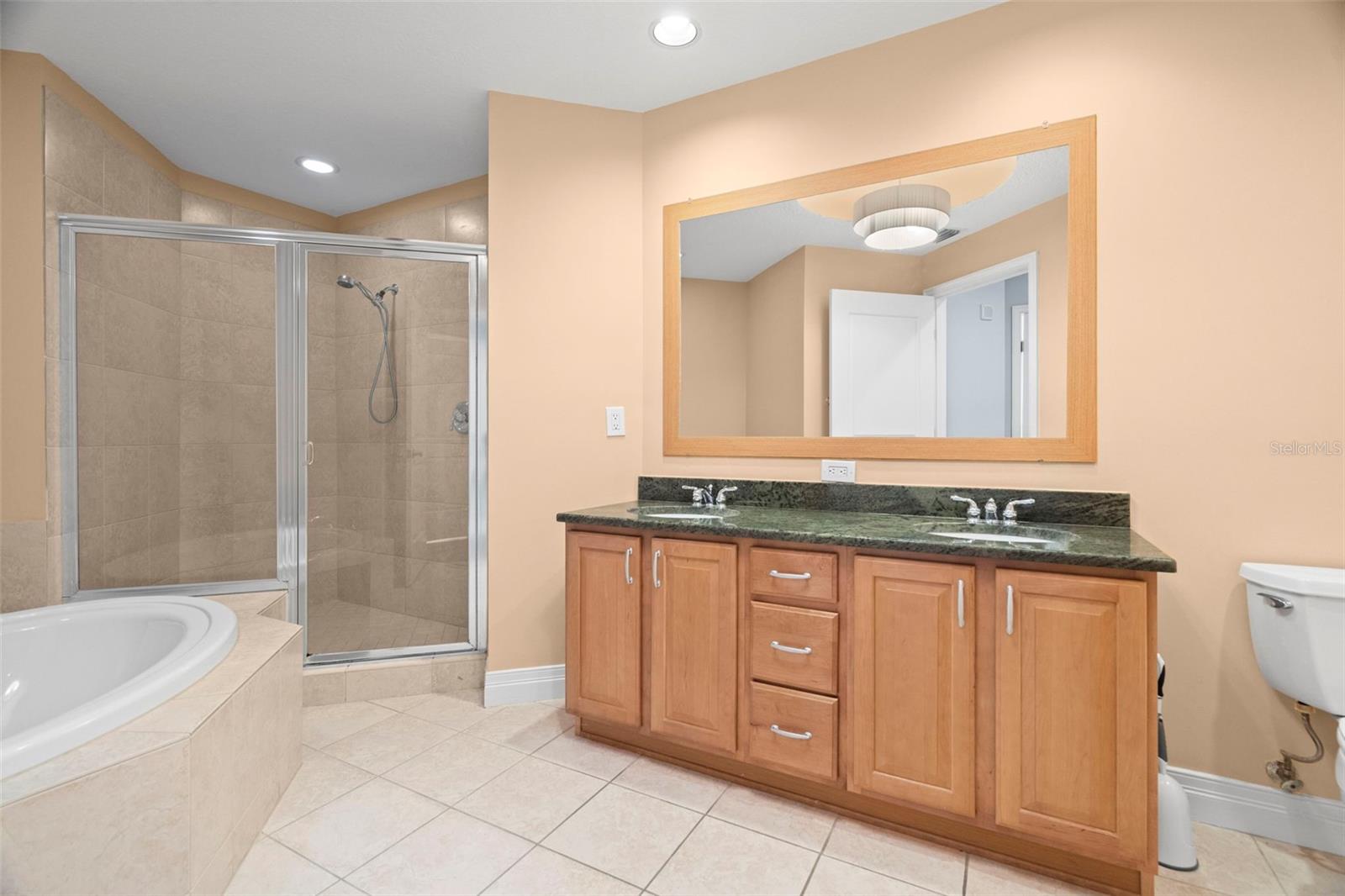 Image 18 of 53 For 1209 Cumberland Avenue 604