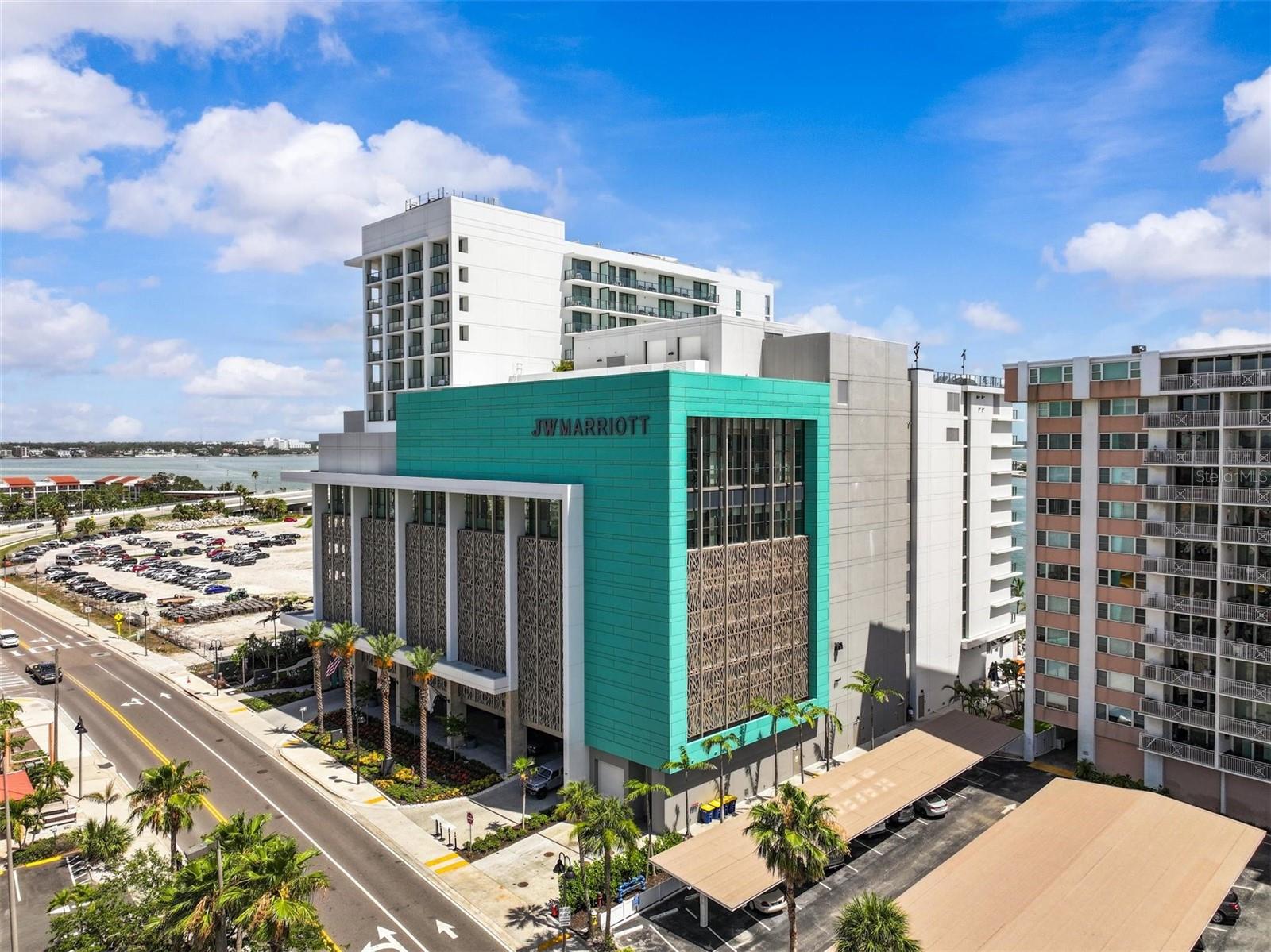Image 42 of 56 For 691 Gulfview Boulevard 1211