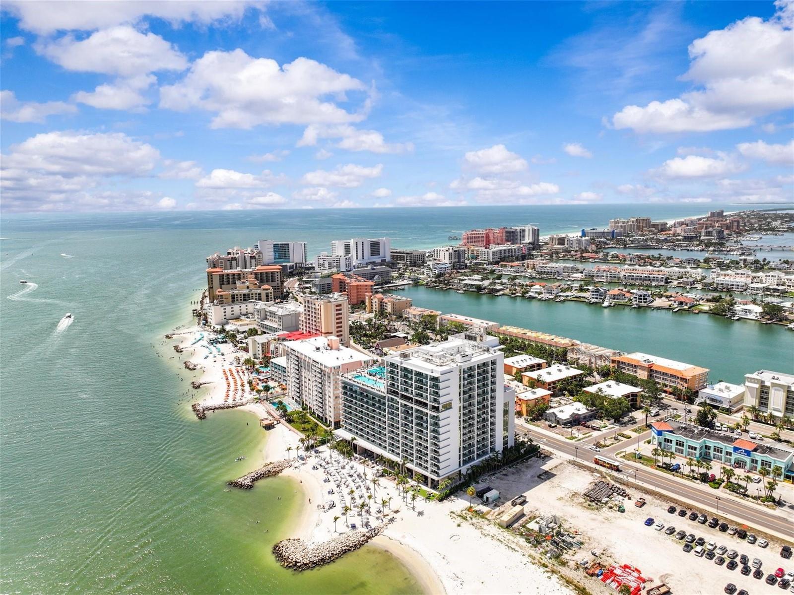 Image 43 of 56 For 691 Gulfview Boulevard 1211