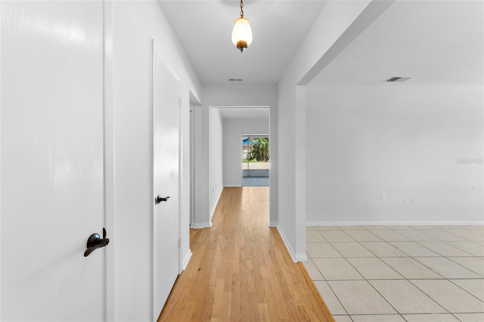 Image 4 of 92 For 1807 Green Lawn St