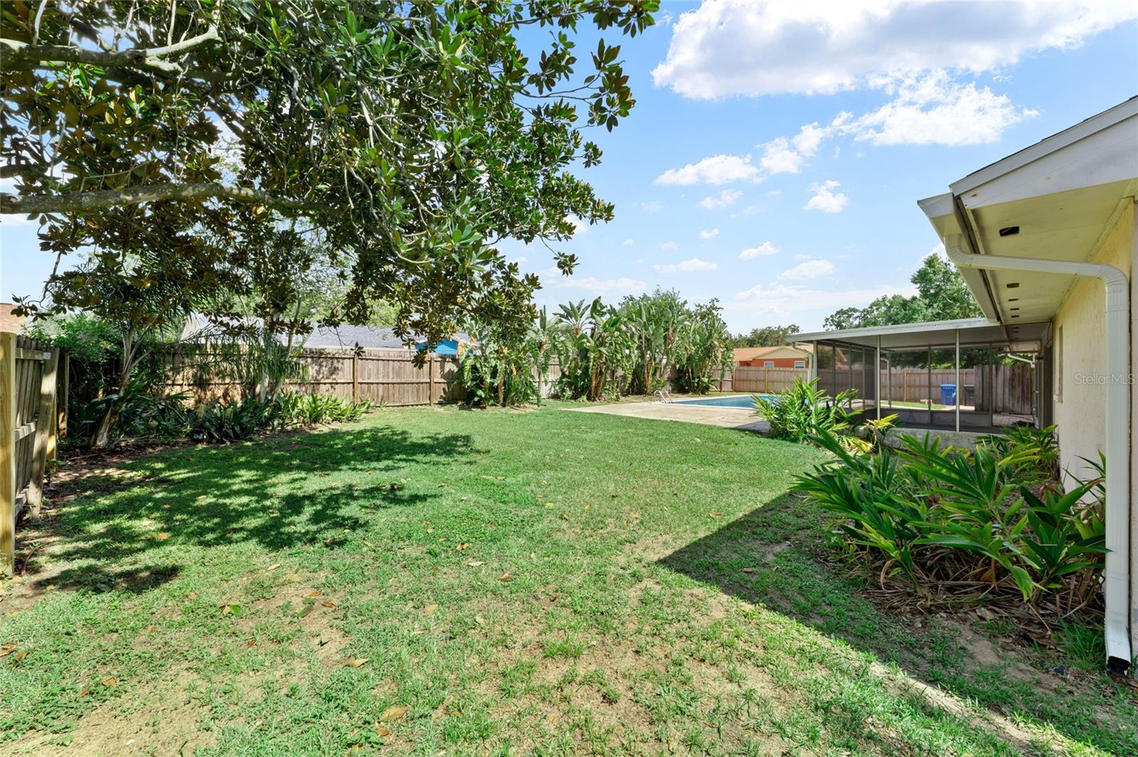 Image 63 of 92 For 1807 Green Lawn St