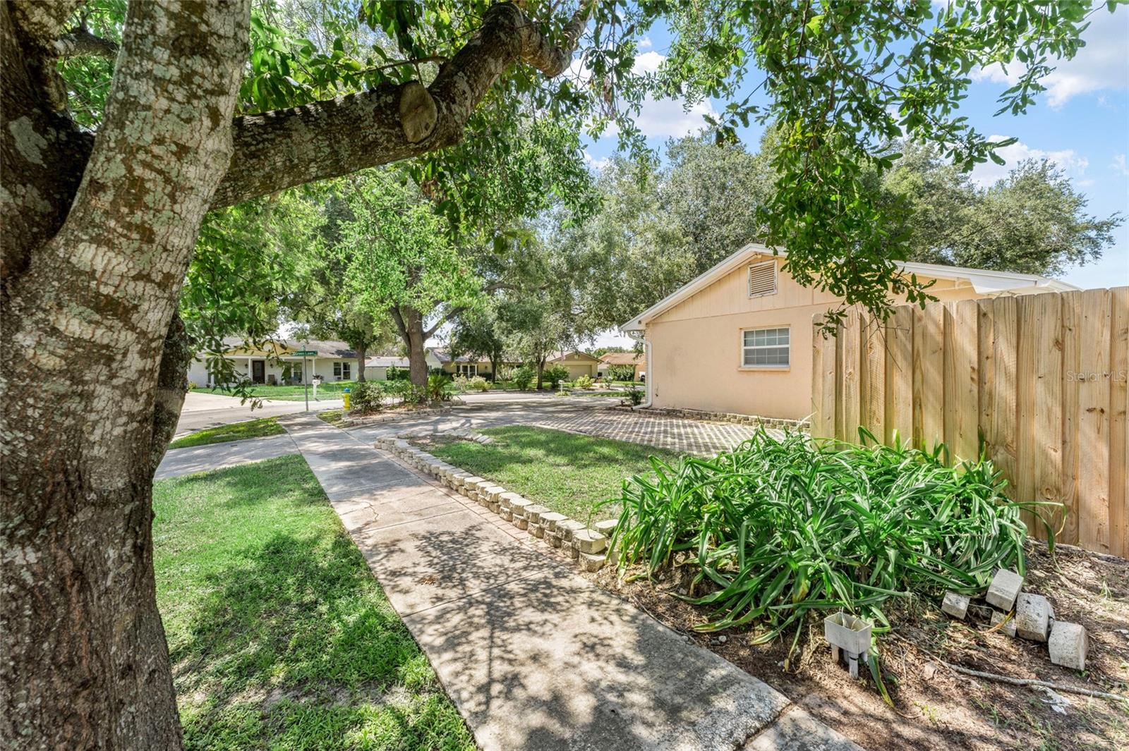 Image 64 of 92 For 1807 Green Lawn St