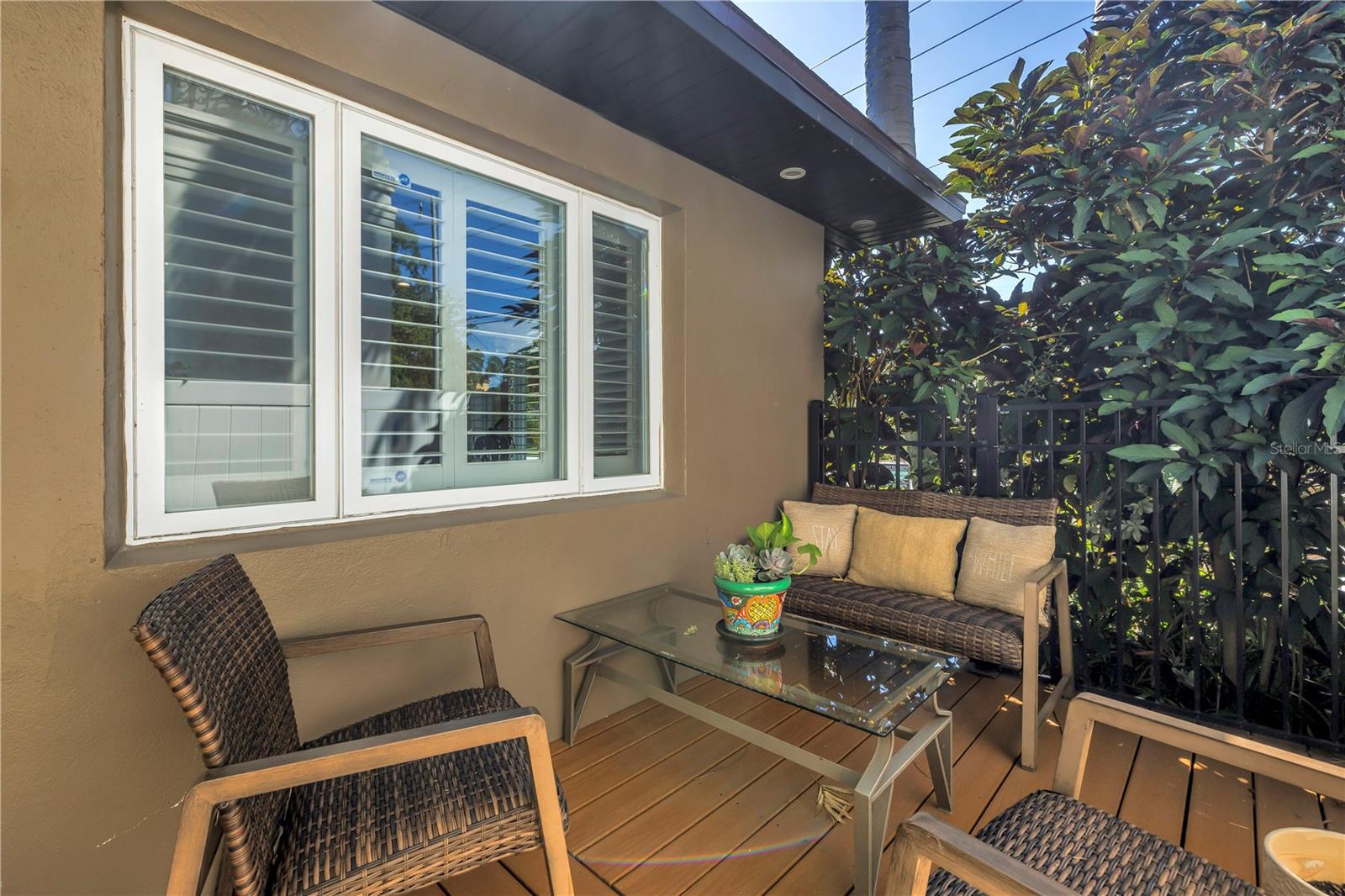 Listing photo id 9 for 200 Lamara Way Ne