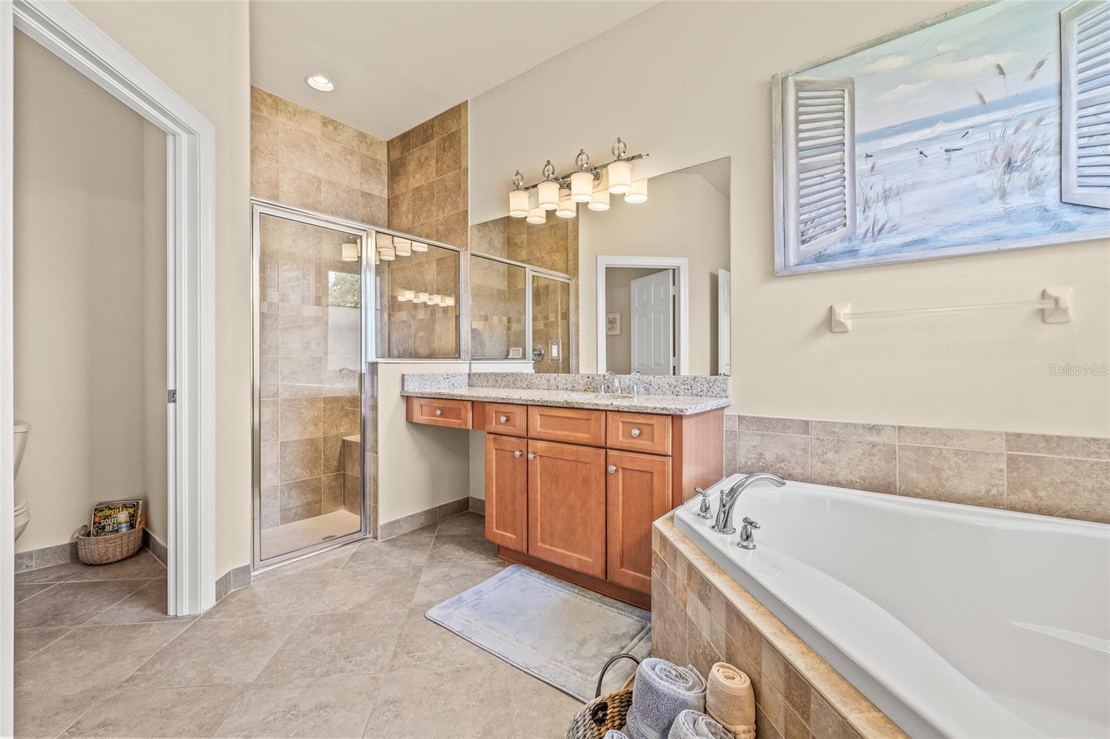 Image 24 of 59 For 4911 Rock Island Court
