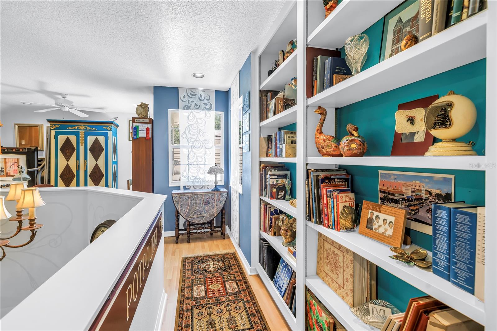 Image 37 of 61 For 5090 White Pine Circle Ne