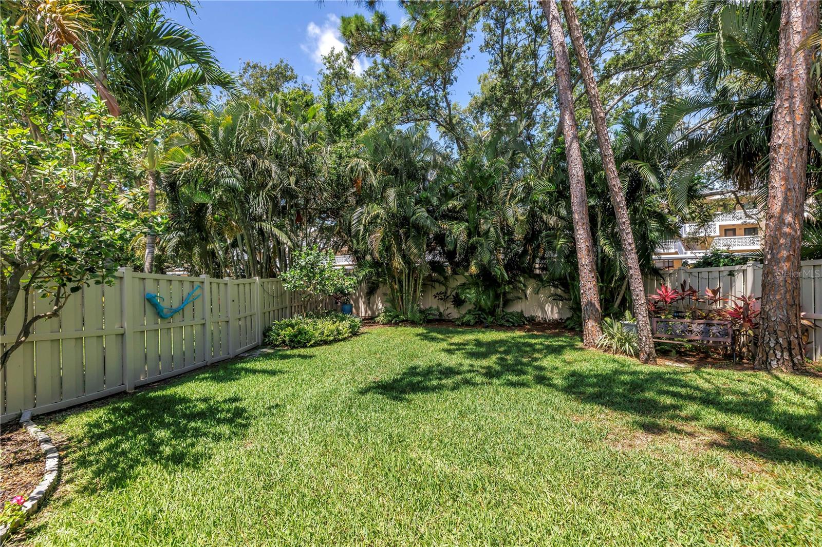 Image 55 of 61 For 5090 White Pine Circle Ne