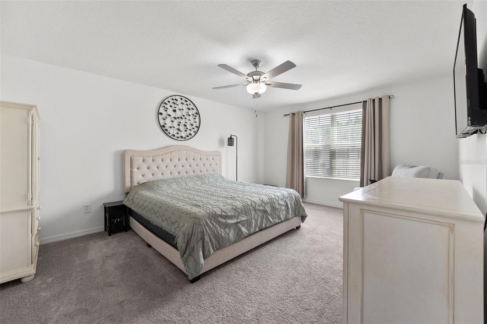 Image 9 of 29 For 9815 Carabiner Way