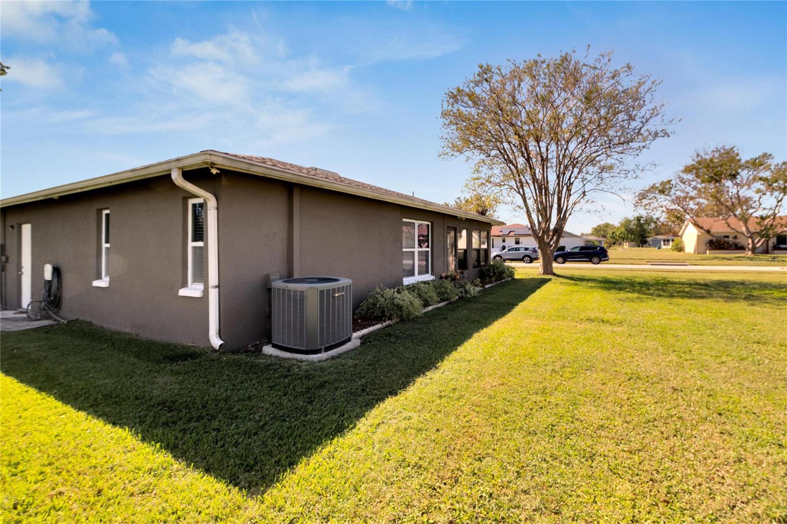 Image 27 of 35 For 4085 105th Avenue N