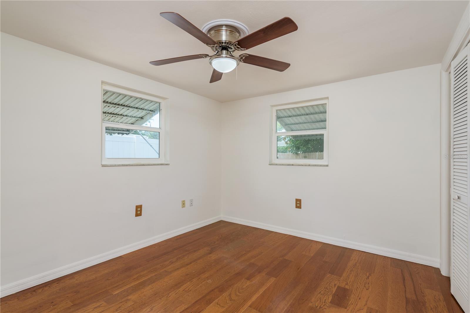 Image 17 of 29 For 3547 Morley Drive