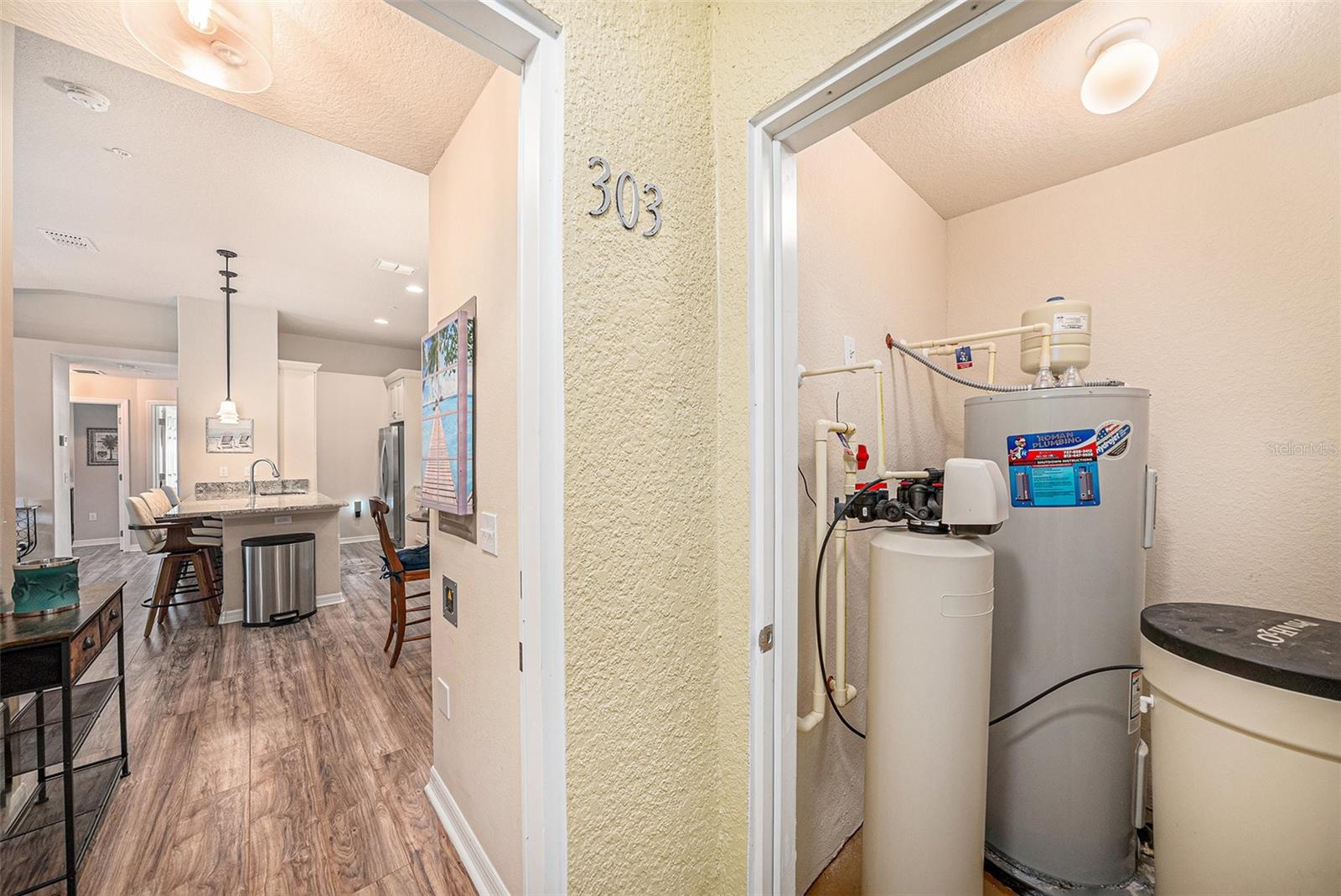 Image 15 of 29 For 5065 Royal Palms Way 303