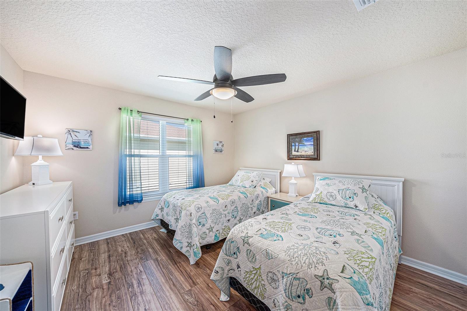 Image 21 of 29 For 5065 Royal Palms Way 303