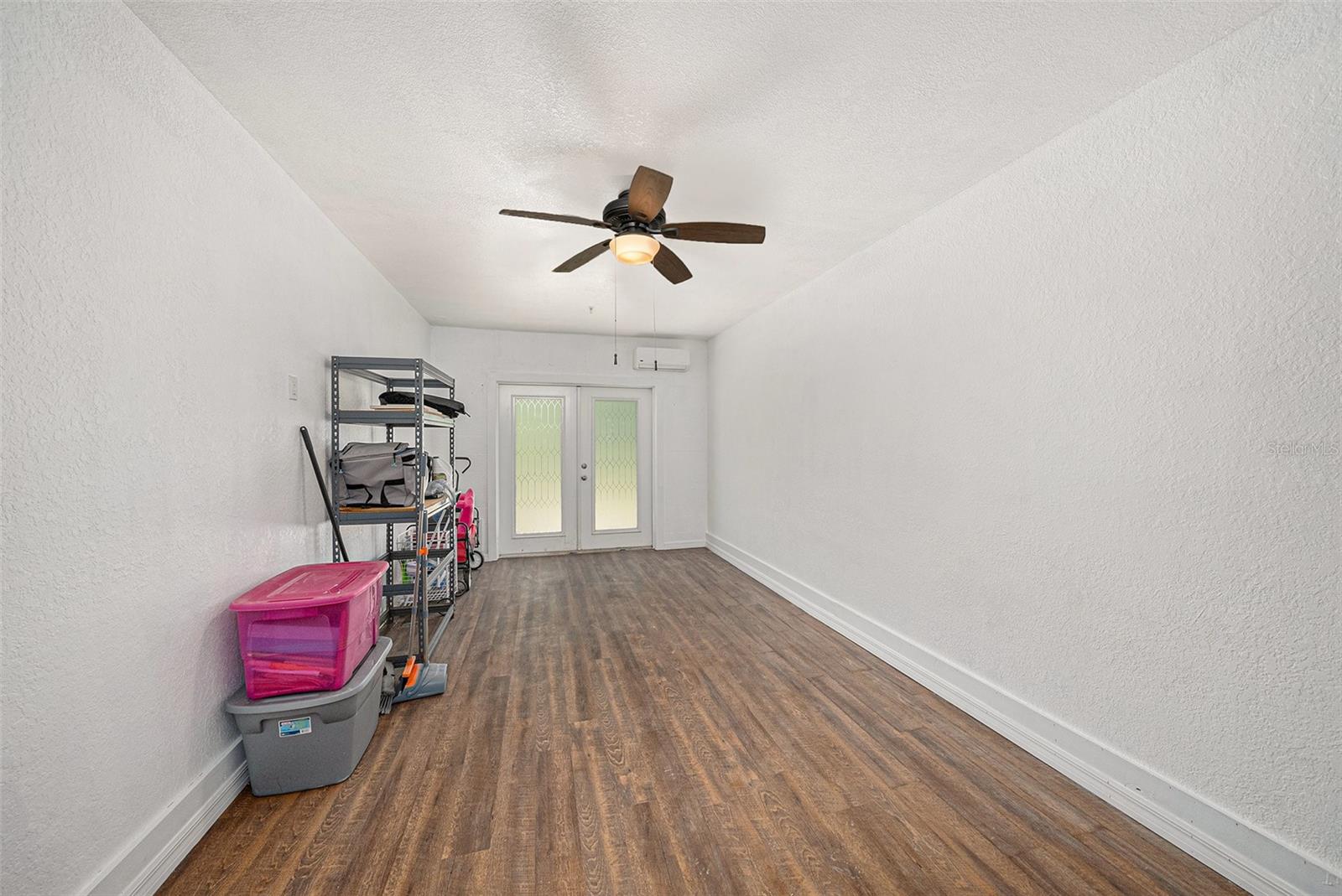 Image 22 of 29 For 5065 Royal Palms Way 303